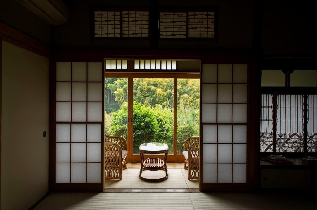 Hotel Nanzanso Izunokuni Zimmer foto